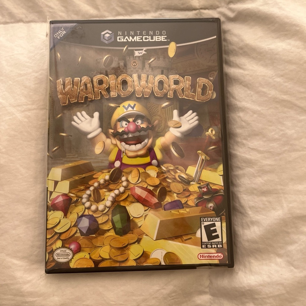 Warioworld for Gamecube (FACTORY SEALED/UNOPENED)